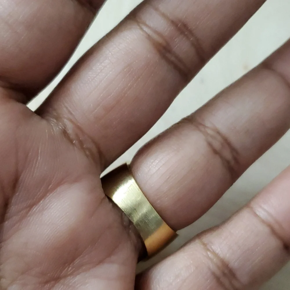 14K Gold Diamond Cut Band Ring / Cigar Ring / Thumb Ring